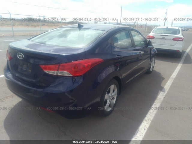 Photo 3 VIN: 5NPDH4AE2DH318030 - HYUNDAI ELANTRA 