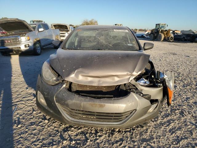 Photo 4 VIN: 5NPDH4AE2DH327911 - HYUNDAI ELANTRA GL 