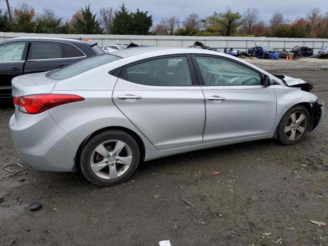 Photo 2 VIN: 5NPDH4AE2DH328833 - HYUNDAI ELANTRA 