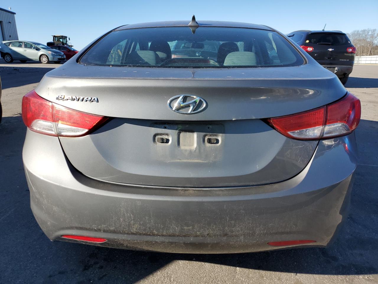 Photo 5 VIN: 5NPDH4AE2DH332378 - HYUNDAI ELANTRA 