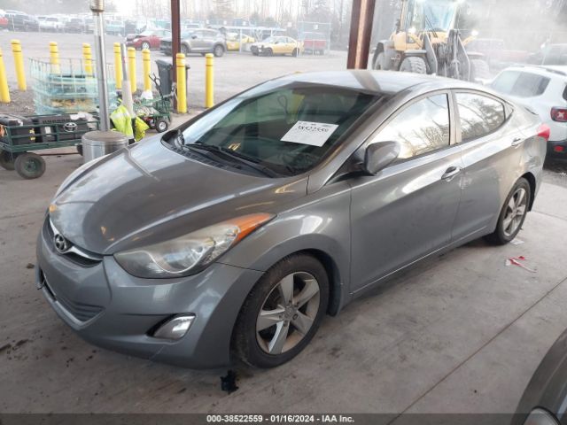 Photo 1 VIN: 5NPDH4AE2DH335197 - HYUNDAI ELANTRA 