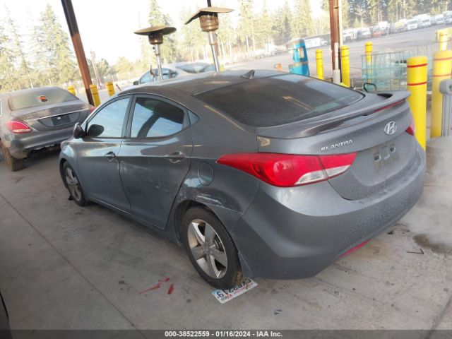 Photo 2 VIN: 5NPDH4AE2DH335197 - HYUNDAI ELANTRA 