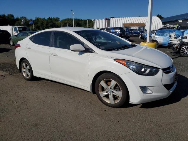 Photo 3 VIN: 5NPDH4AE2DH339363 - HYUNDAI ELANTRA GL 