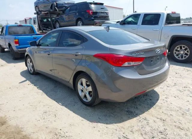 Photo 2 VIN: 5NPDH4AE2DH358575 - HYUNDAI ELANTRA 