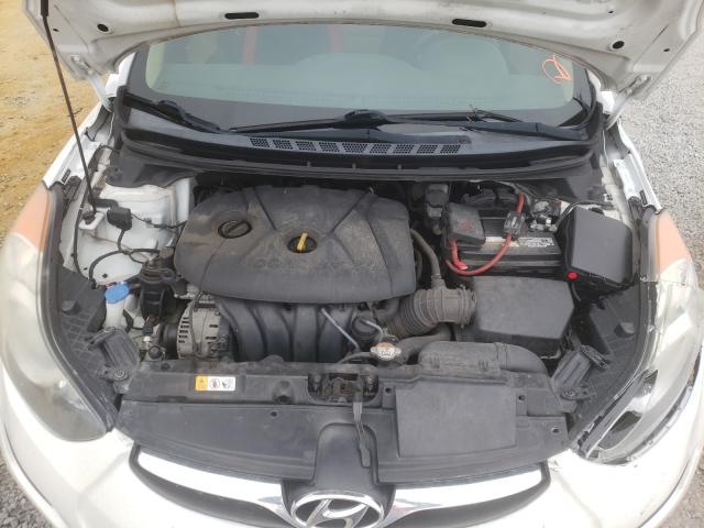 Photo 6 VIN: 5NPDH4AE2DH368958 - HYUNDAI ELANTRA GL 