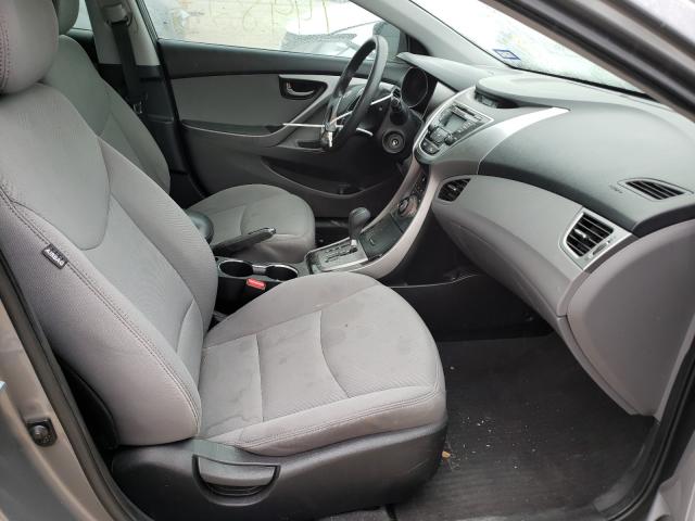 Photo 4 VIN: 5NPDH4AE2DH370936 - HYUNDAI ELANTRA GL 