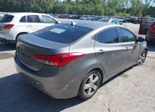 Photo 3 VIN: 5NPDH4AE2DH373206 - HYUNDAI ELANTRA 