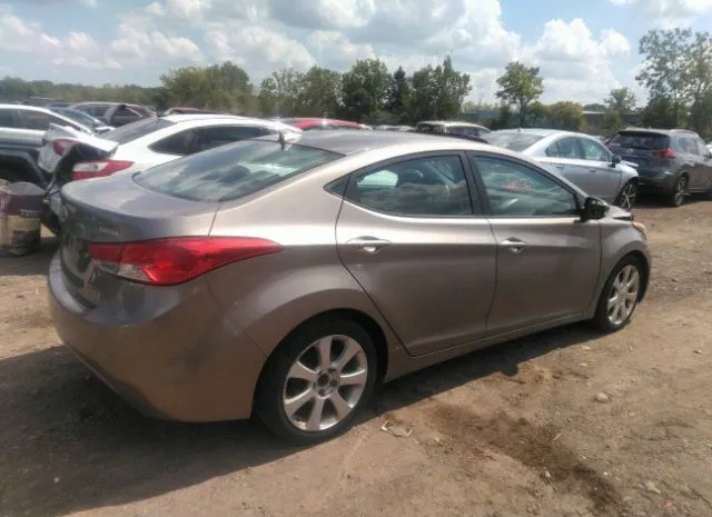 Photo 3 VIN: 5NPDH4AE2DH378924 - HYUNDAI ELANTRA 