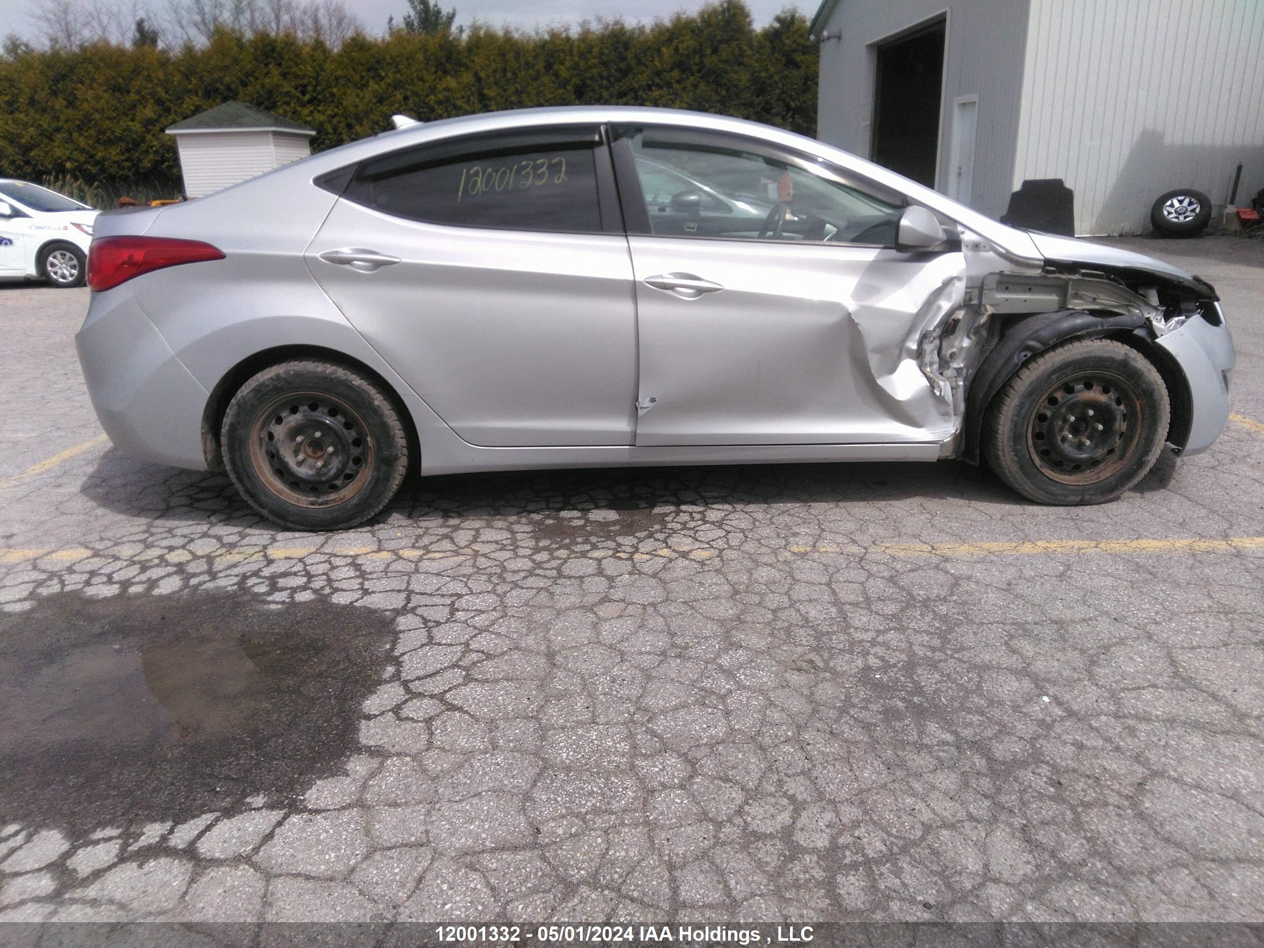 Photo 13 VIN: 5NPDH4AE2DH379250 - HYUNDAI ELANTRA 