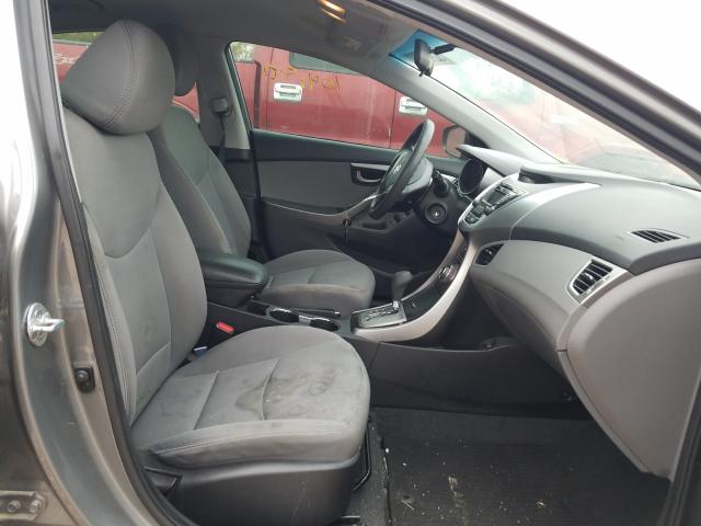 Photo 4 VIN: 5NPDH4AE2DH380706 - HYUNDAI ELANTRA GL 