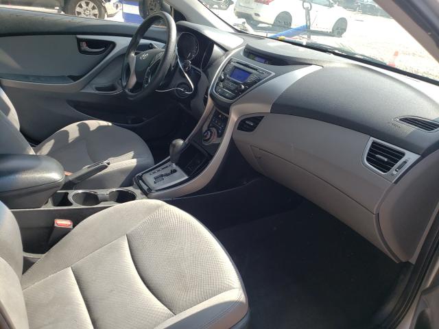 Photo 4 VIN: 5NPDH4AE2DH383301 - HYUNDAI ELANTRA GL 