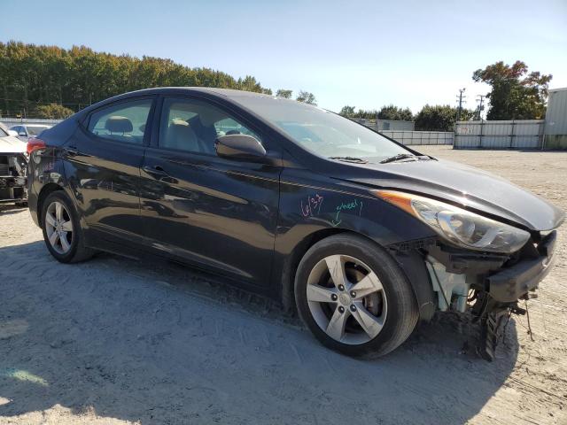 Photo 3 VIN: 5NPDH4AE2DH385596 - HYUNDAI ELANTRA GL 