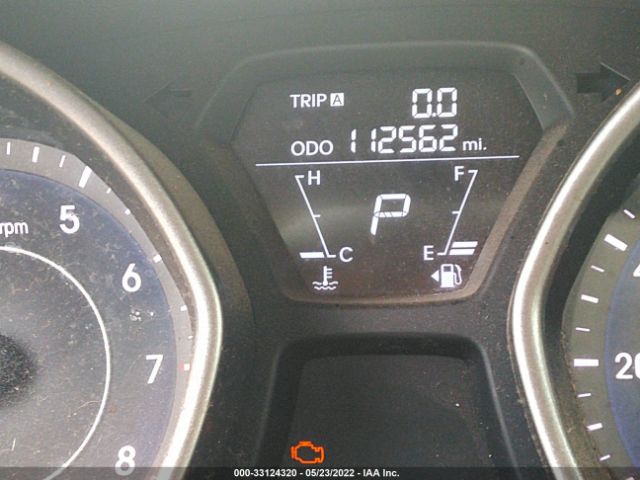 Photo 6 VIN: 5NPDH4AE2DH387087 - HYUNDAI ELANTRA 