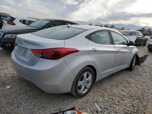 Photo 2 VIN: 5NPDH4AE2DH388482 - HYUNDAI ELANTRA 