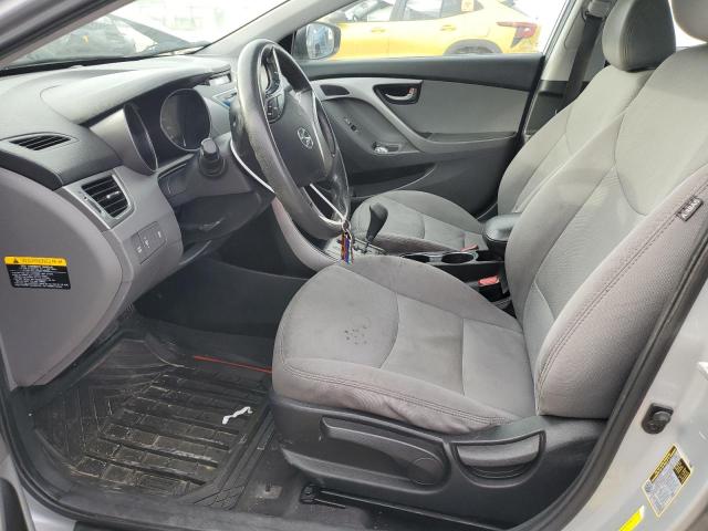 Photo 6 VIN: 5NPDH4AE2DH388482 - HYUNDAI ELANTRA 