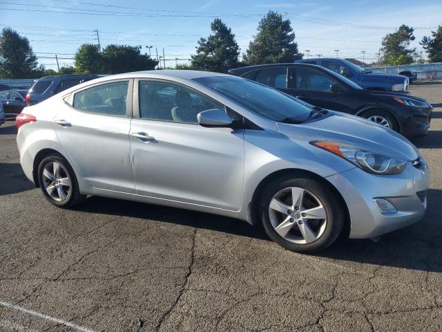 Photo 3 VIN: 5NPDH4AE2DH393570 - HYUNDAI ELANTRA GL 