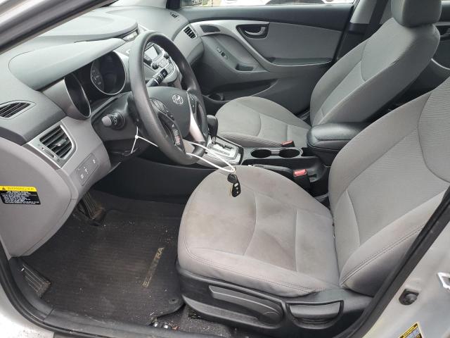 Photo 6 VIN: 5NPDH4AE2DH400145 - HYUNDAI ELANTRA 