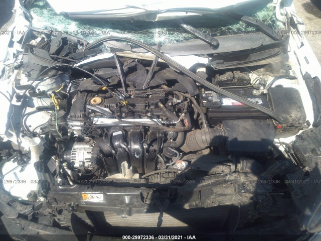 Photo 9 VIN: 5NPDH4AE2DH403434 - HYUNDAI ELANTRA 