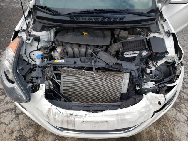 Photo 6 VIN: 5NPDH4AE2DH404793 - HYUNDAI ELANTRA GL 