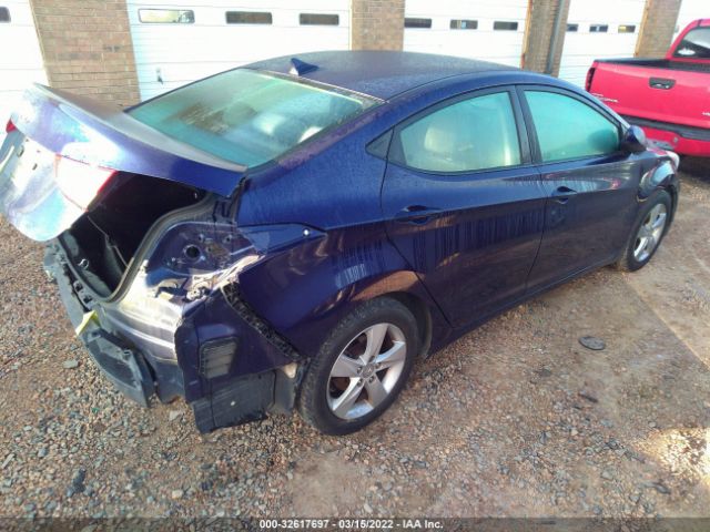 Photo 3 VIN: 5NPDH4AE2DH408231 - HYUNDAI ELANTRA 