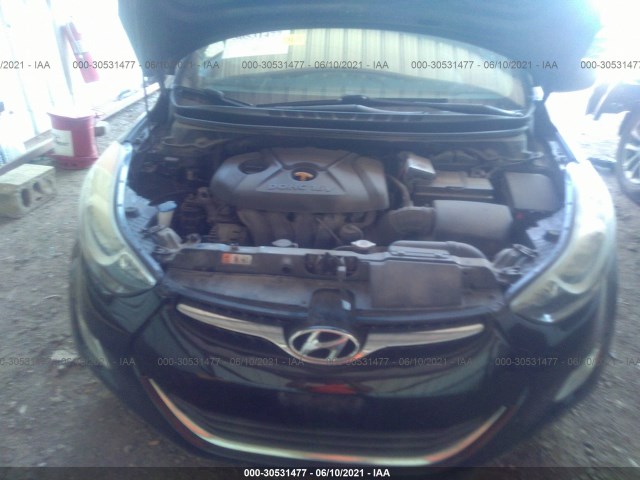 Photo 9 VIN: 5NPDH4AE2DH429063 - HYUNDAI ELANTRA 