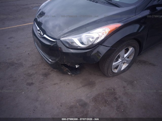 Photo 5 VIN: 5NPDH4AE2DH430584 - HYUNDAI ELANTRA 