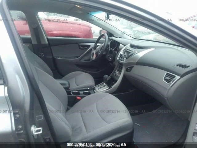 Photo 4 VIN: 5NPDH4AE2DH438765 - HYUNDAI ELANTRA 