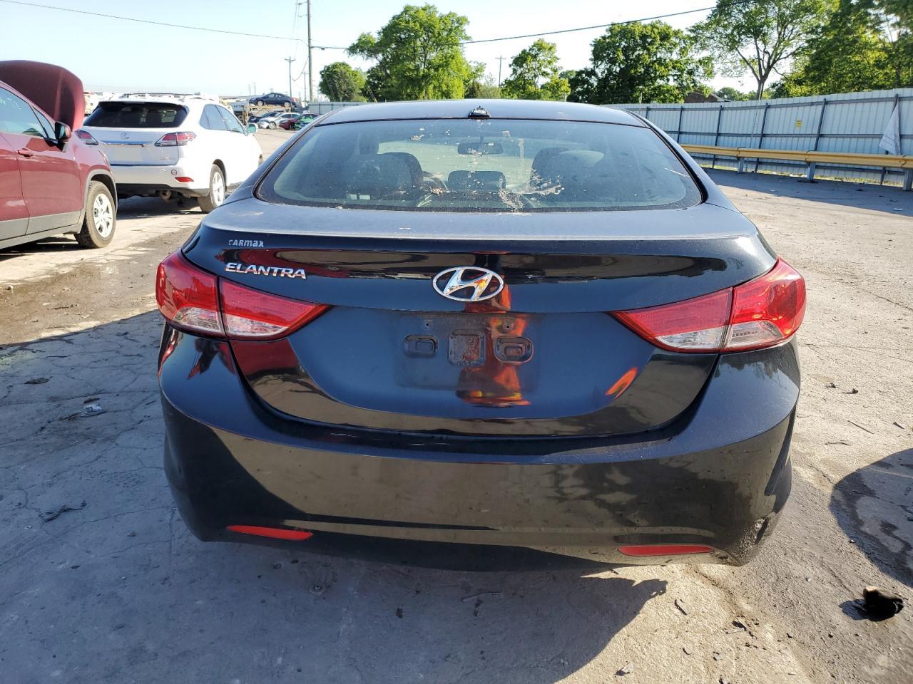 Photo 5 VIN: 5NPDH4AE2DH442492 - HYUNDAI ELANTRA 