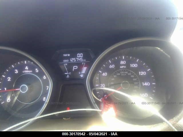 Photo 6 VIN: 5NPDH4AE2DH449362 - HYUNDAI ELANTRA 