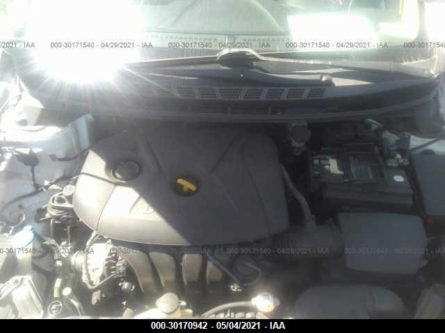 Photo 9 VIN: 5NPDH4AE2DH449362 - HYUNDAI ELANTRA 