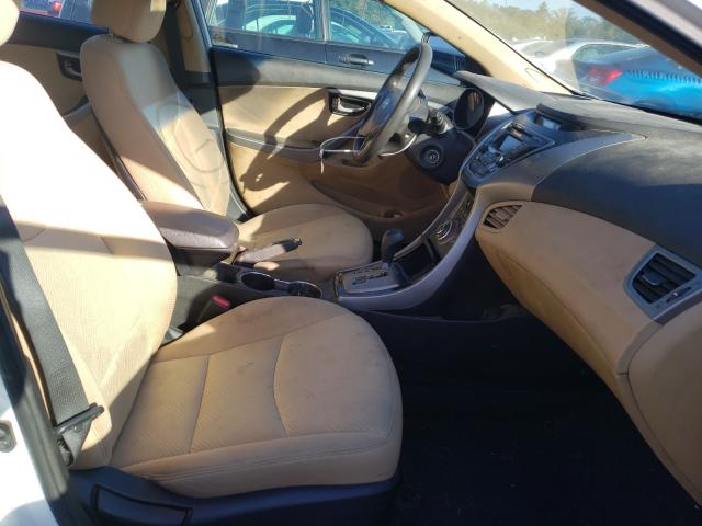 Photo 4 VIN: 5NPDH4AE2DH449703 - HYUNDAI ELANTRA GL 