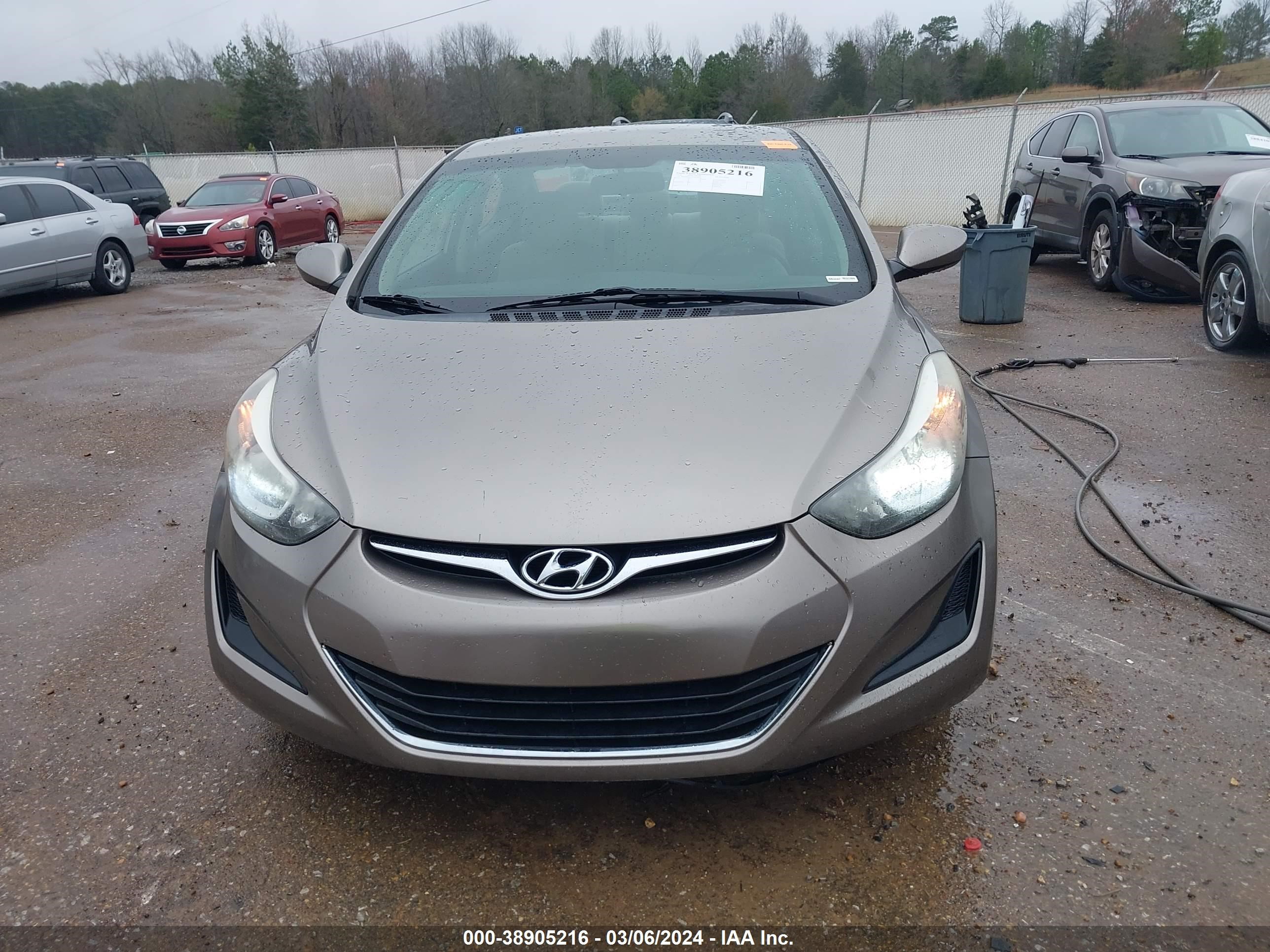 Photo 11 VIN: 5NPDH4AE2EH458936 - HYUNDAI ELANTRA 