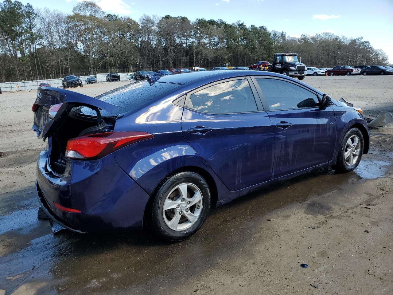 Photo 2 VIN: 5NPDH4AE2EH468303 - HYUNDAI ELANTRA 