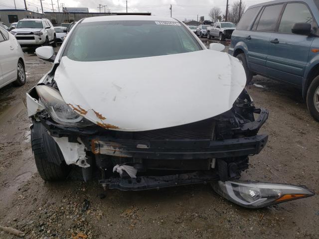 Photo 8 VIN: 5NPDH4AE2EH472447 - HYUNDAI ELANTRA SE 