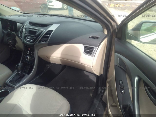 Photo 4 VIN: 5NPDH4AE2EH477616 - HYUNDAI ELANTRA 