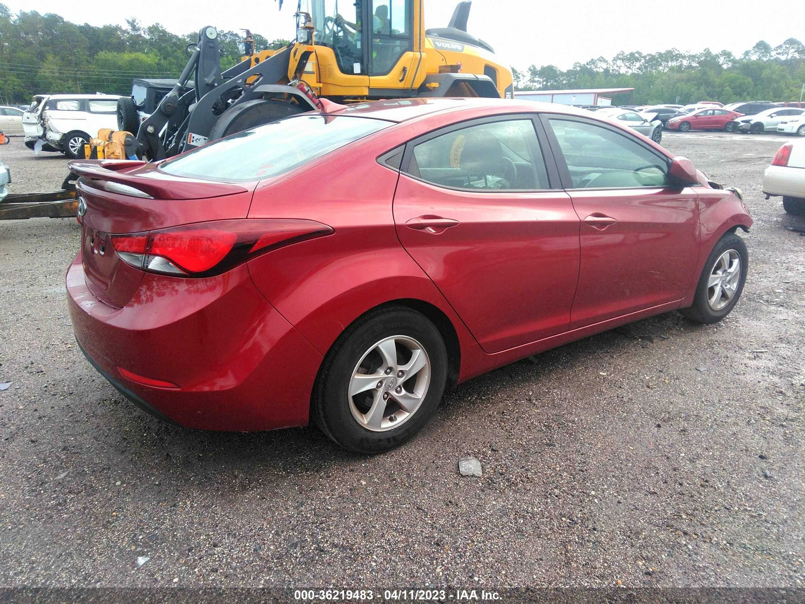 Photo 3 VIN: 5NPDH4AE2EH479821 - HYUNDAI ELANTRA 