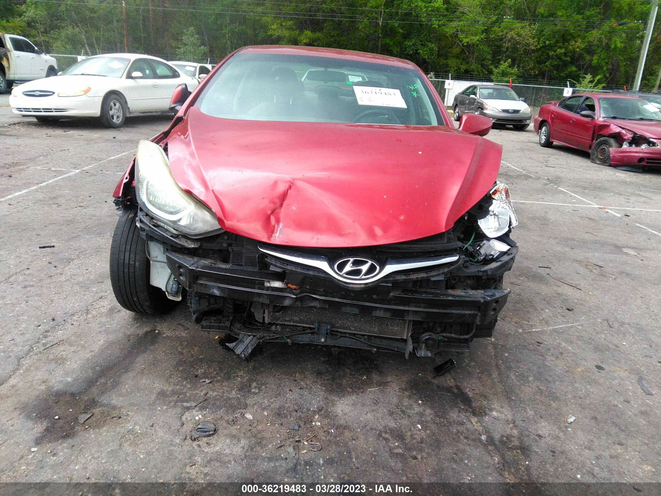 Photo 5 VIN: 5NPDH4AE2EH479821 - HYUNDAI ELANTRA 