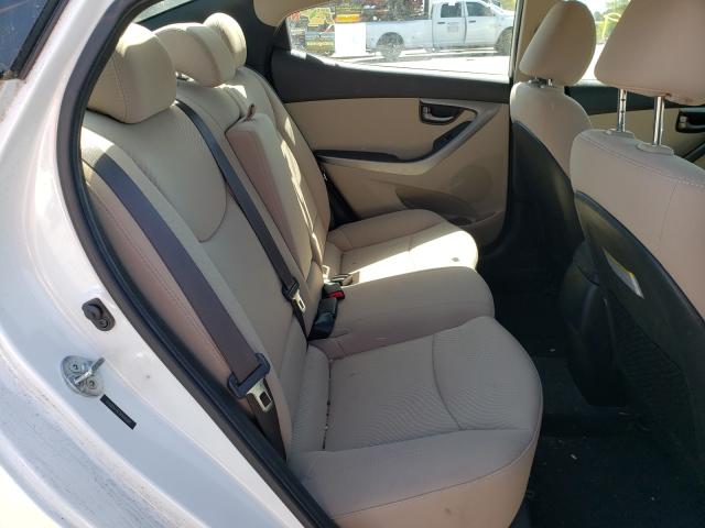 Photo 5 VIN: 5NPDH4AE2EH480919 - HYUNDAI ELANTRA SE 