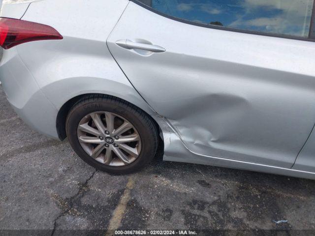 Photo 5 VIN: 5NPDH4AE2EH496960 - HYUNDAI ELANTRA 