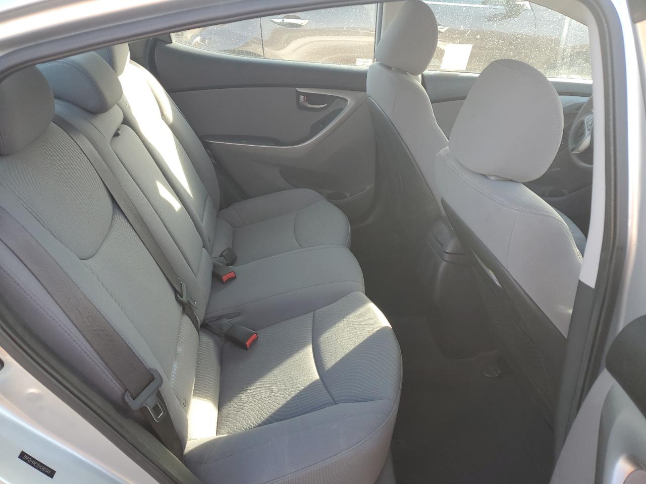 Photo 9 VIN: 5NPDH4AE2EH500344 - HYUNDAI ELANTRA 