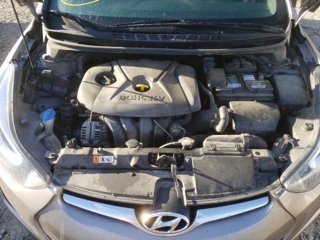 Photo 6 VIN: 5NPDH4AE2EH515247 - HYUNDAI ELANTRA SE 