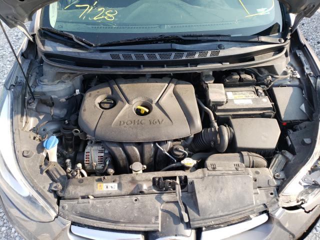 Photo 6 VIN: 5NPDH4AE2EH517242 - HYUNDAI ELANTRA SE 