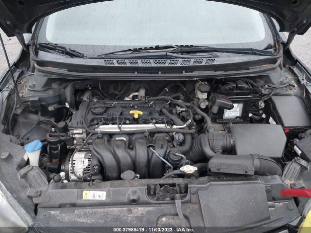 Photo 9 VIN: 5NPDH4AE2EH538382 - HYUNDAI ELANTRA 