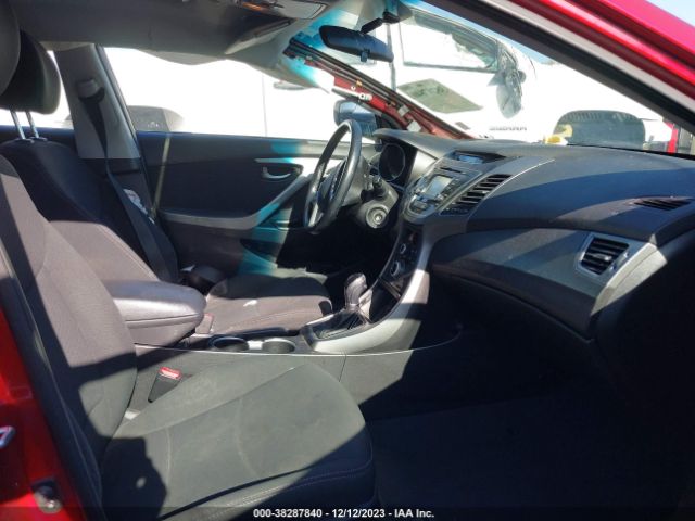 Photo 4 VIN: 5NPDH4AE2FH550341 - HYUNDAI ELANTRA 