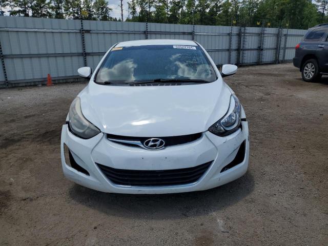 Photo 4 VIN: 5NPDH4AE2FH557970 - HYUNDAI ELANTRA 