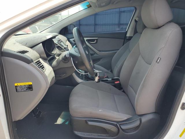 Photo 6 VIN: 5NPDH4AE2FH557970 - HYUNDAI ELANTRA 