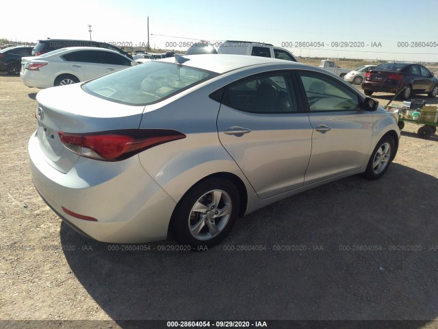 Photo 3 VIN: 5NPDH4AE2FH565082 - HYUNDAI ELANTRA 