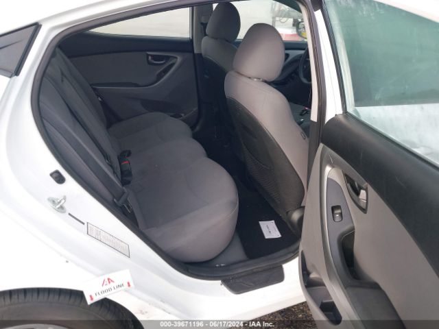 Photo 7 VIN: 5NPDH4AE2FH567740 - HYUNDAI ELANTRA 