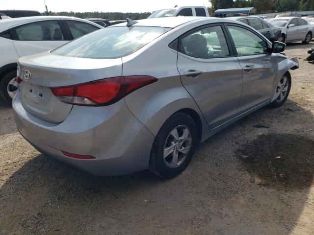 Photo 3 VIN: 5NPDH4AE2FH567818 - HYUNDAI ELANTRA SE 