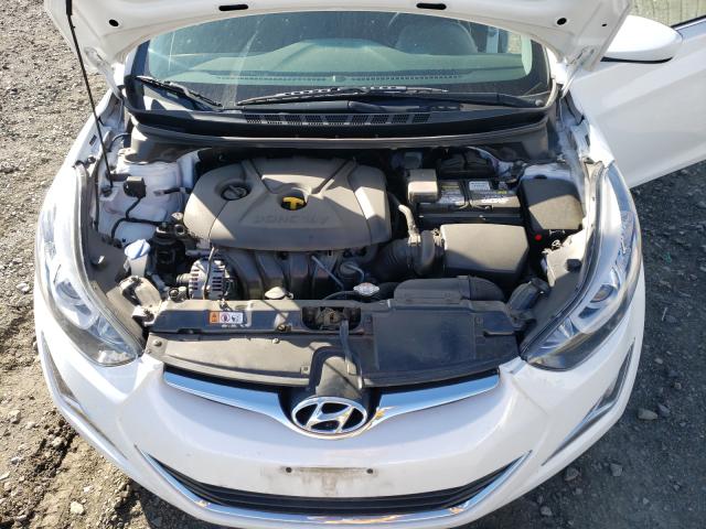 Photo 6 VIN: 5NPDH4AE2FH571223 - HYUNDAI ELANTRA SE 